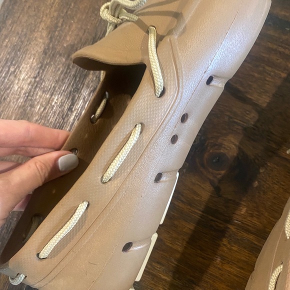 Size 11 Tucket Water Shoe - Picture 2 of 2